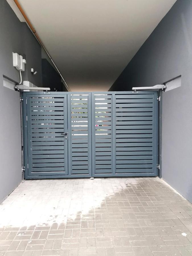 Stan Na Dan M Apartment Novi Sad Exterior foto