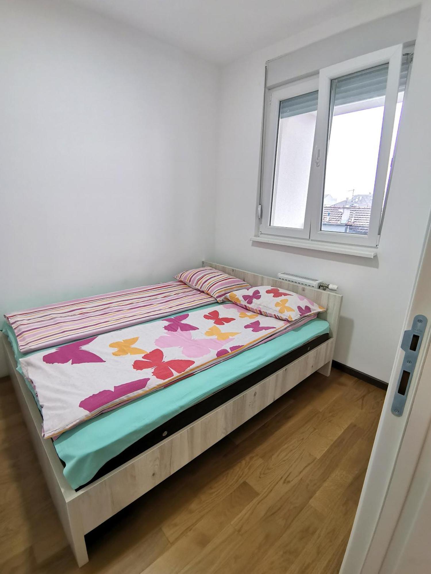 Stan Na Dan M Apartment Novi Sad Exterior foto